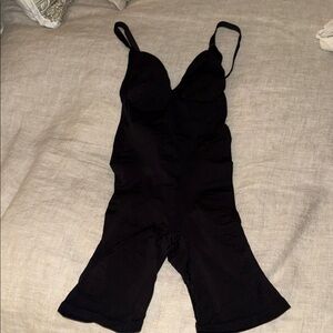 Skims Elegant Black Women's Bodysuit